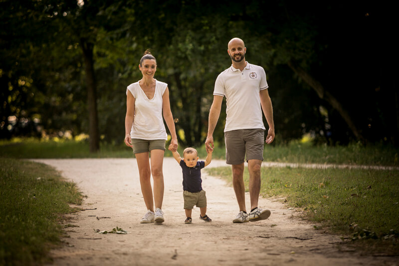 Servizio Fotografico di Famiglia in Veneto. Ecco Alessandra e Stefano. Michelino Studio, fotografo professionista per famiglie, neonati e bambini in Veneto.