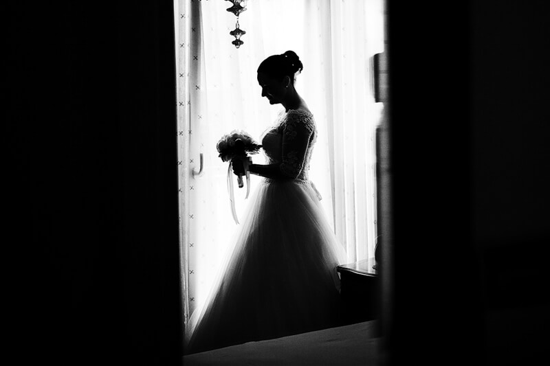 Servizio fotografico di matrimonio a Pordenone, chiesa di Santa Maria Concetta ad Eraclea. Michelino Studio, fotografo di matrimonio professionista in Veneto.