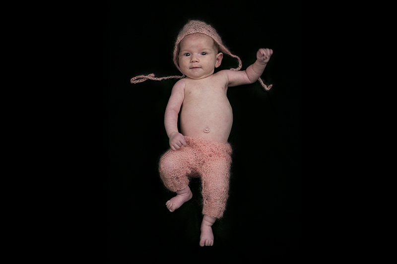 Servizio Fotografico Neonati e Newborn in Veneto. La piccola Nora. Michelino Studio, fotografo professionista per neonati, bambini e famiglia in Veneto.
